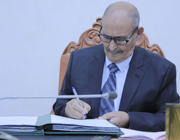 05-Le-nouveau-wali-M.-Bouguerra-Ali-prend-ses-fonctions