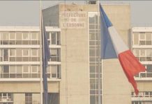 Conjoint de français : suspension du refus implicite par le juge des référés