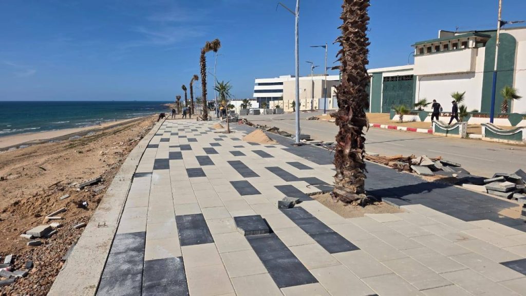 Plage Sablettes 2 Mostaganem Une Fa ade Maritime En Pleine plage-sablettes-2-mostaganem-une-fa-ade-maritime-en-pleine