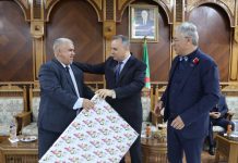 Oran : Le directeur des transports sortant honoré