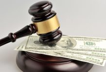 Argent détourné : retour au pays