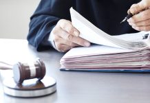 Corruption : 10 ans de prison pour l’ex-wali d’Alger